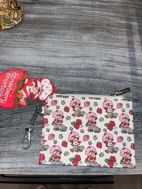 Strawberry Shortcake Card Holder